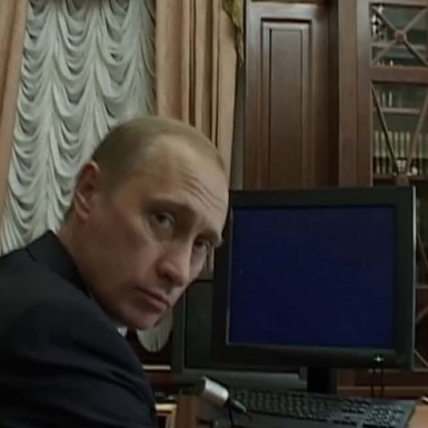 © PutinWitnesses5.jpg